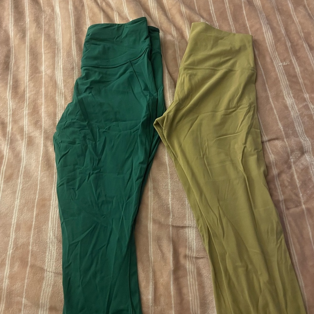 Two pairs of lulu lemon leggings!